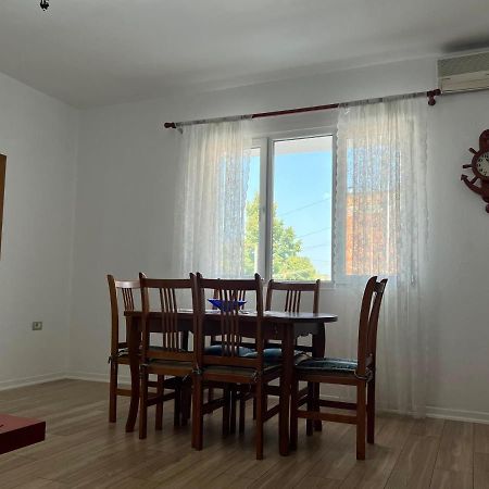 Comfort Home-Apartment ティラナ エクステリア 写真